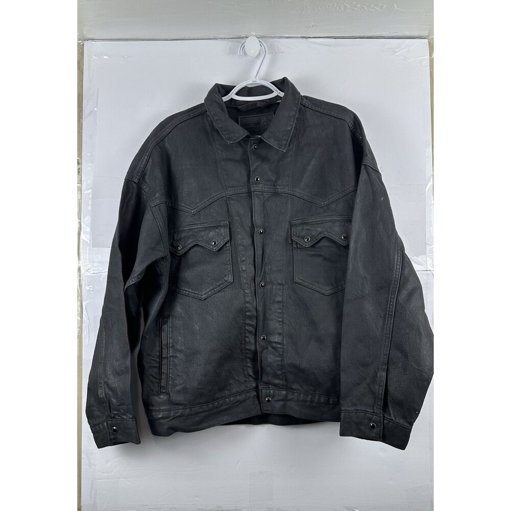 Levi’s Premium Relaxed Trucker Jacket Black Coated Waxed Denim Size Small